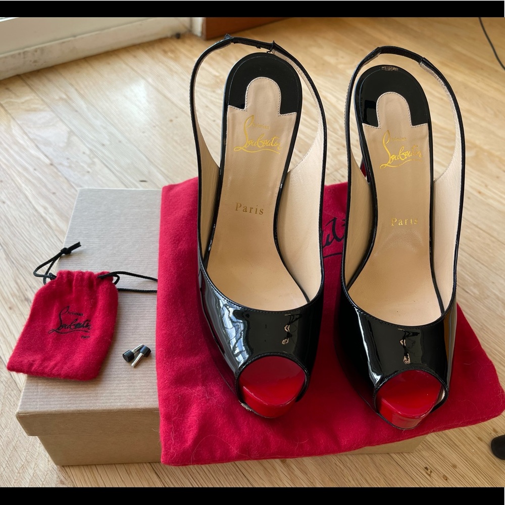 Christian Louboutin Private Number 120 Patent 40.5
